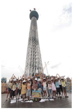 昨年8月に行われた「東京スカイツリー親子学習会」の様子（東武鉄道HPより）