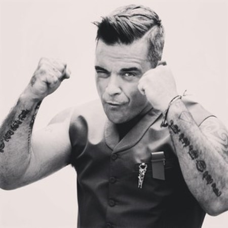 少々老けたロビー・ウィリアムス　（画像はinstagram.com/robbiewilliamsより）