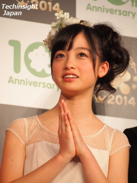 【エンタがビタミン♪】橋本環奈、「私が“天使”に近づこうと頑張っています」。15歳の謙虚すぎるアイドル。＜インタビュー＞