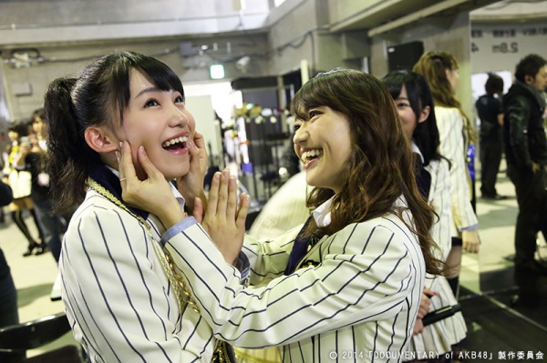 『DOCUMENTARY of AKB48 The time has come 少女たちは、今、その背中に何を想う？』（c）2014「DOCUMENTARY of AKB48」製作委員会