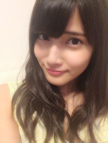 AKB48劇場であいさつした、療養中の入山杏奈（画像は入山杏奈　Google＋のスクリーンショット）