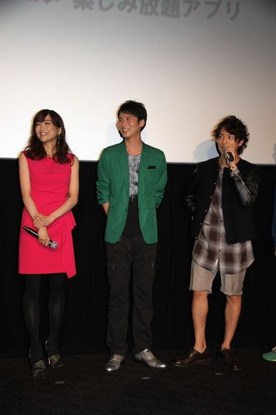 佐藤江梨子、黄川田将也、桐山漣。