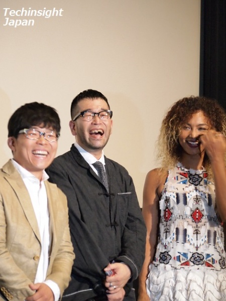 映画『LOVE SESSION』舞台挨拶にて笑顔。左からさかいゆう、槇原敬之、Crystal Kay。