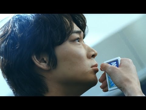 TVCM 「僕とミンティアと」篇 30秒 綾野剛（画像はYouTubeのサムネイル）