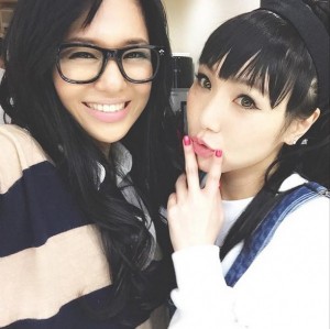 蒼井そらとAZU（画像は『蒼井そら Instagram』より）