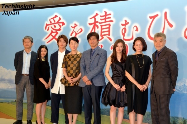 映画『愛を積むひと』完成報告会見にて　佐藤浩市、樋口可南子ら豪華キャストが勢ぞろい