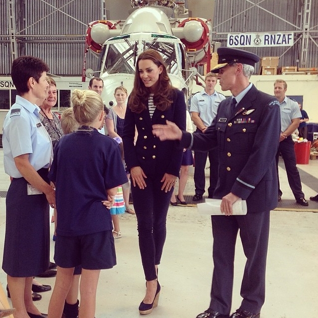 このタイプの靴にエリザベス女王はムッ。（画像はinstagram.com/clarencehouseより）