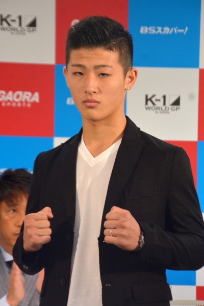 若干17歳の超新星　平本蓮選手