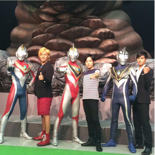 “アスカ＆我夢・藤宮”とウルトラマンたち（画像は『instagram.com/takeshi__tsuruno』より）