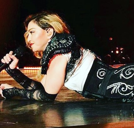 マドンナがショーに遅刻（出典：https://www.instagram.com/madonna）