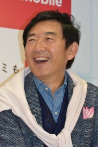 笑顔・苦笑い・照れ笑い満載の石田純一