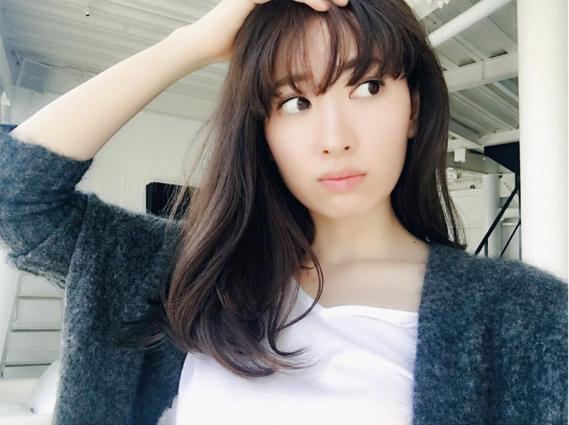 小嶋陽菜（出典：https://www.instagram.com/nyanchan22）