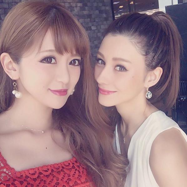 丸山慧子と久々に会ったダレノガレ明美（出典：https://www.instagram.com/darenogare.akemi）