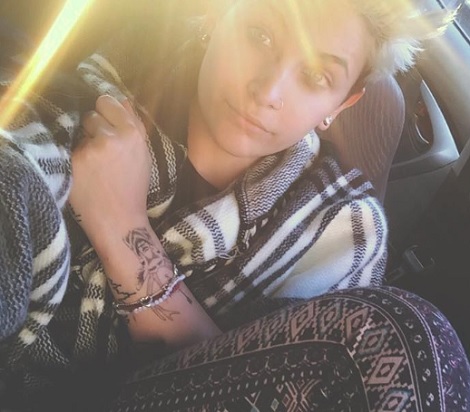 新タトゥーも続々（出典：https://www.instagram.com/parisjackson）