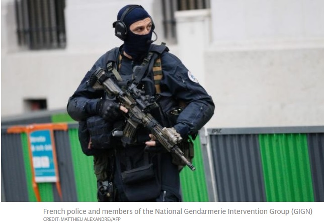 フランスの特殊部隊「GIGN」（出典：http://www.telegraph.co.uk）