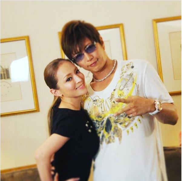 浜崎あゆみとGACKT（出典：https://www.instagram.com/gackt）