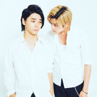 イケメンぶりが話題の村上虹郎＆真剣佑（出典：https://www.instagram.com/mackenyu_1116）