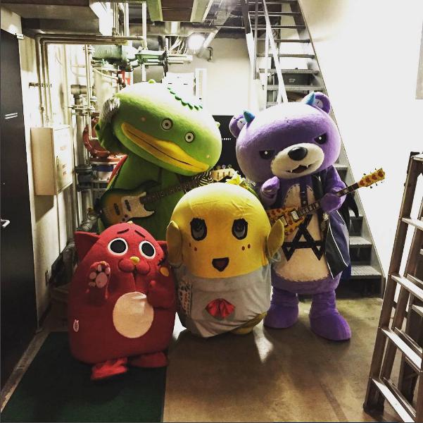 『ふなっしー春のケツゴボウツアー2017』にて（出典：https://www.instagram.com/nyangostar）