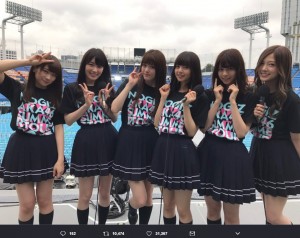 『THE MUSIC DAY』のインタビューを受けた乃木坂46（画像は『乃木坂46 2017年7月1日付Twitter「本日、乃木坂46真夏の全国ツアー2017が明治神宮球場にて開催予定です！」』のスクリーンショット）