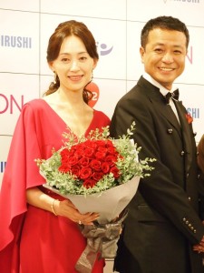 結婚20年目の中山秀征・白城あやか夫妻