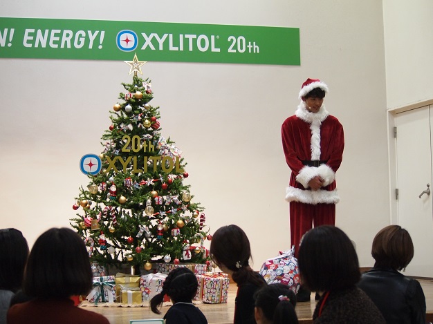 幼稚園のイベントに登場した竹内涼真