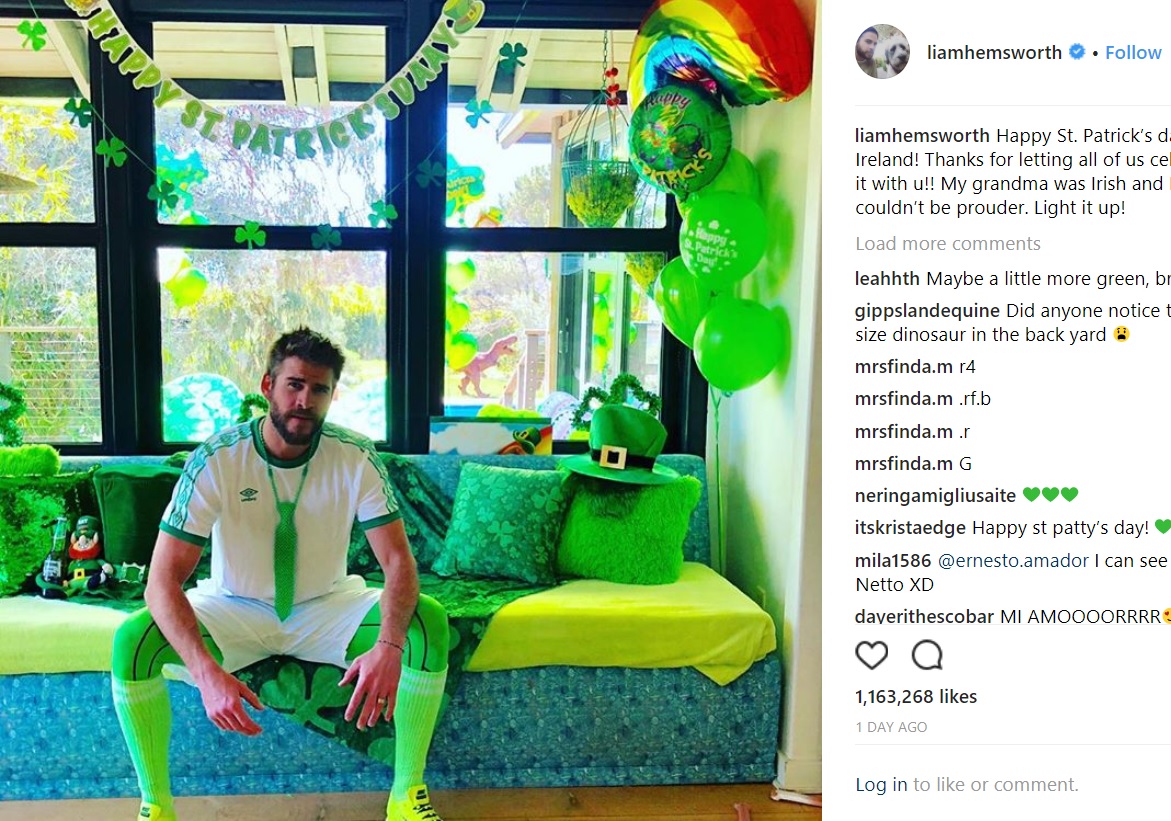 完璧なグラデーションでパーティーを盛り上げるリアム（画像は『Liam Hemsworth　2018年3月17日付Instagram「Happy St. Patrick’s day Ireland!」』のスクリーンショット）