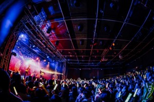 4月5日東京・新宿BLAZEにて行われたRADIO FISH 2017‐2018TOUR“Phalanx”最終公演