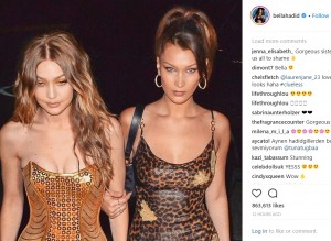 ジジ＆ベラ、ヘアやメイク、ドレスもゴールドで！（画像は『bellahadid　2018年4月24日付Instagram』のスクリーンショット）