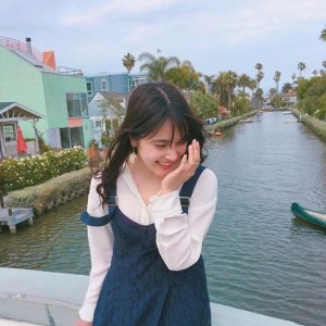 入山杏奈、LAにあるベニス運河を訪れる（画像は『入山杏奈　2018年5月5日付Instagram「Venice canal」』のスクリーンショット）