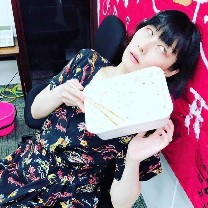 2日連続で食べきった鳥居みゆき（画像は『鳥居みゆき　2018年6月28日付Instagram「超超超大盛りペヤング GIGAMAX 食べきったー」』のスクリーンショット）