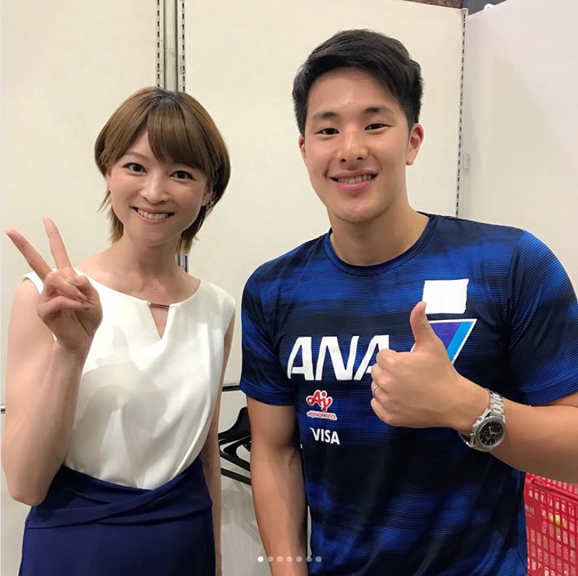 吉澤ひとみと瀬戸大也選手（画像は『吉澤ひとみ　2018年7月26日付Instagram「土日ってバタバタ。やる事満載！」』のスクリーンショット）