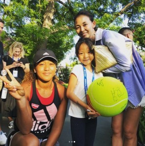 大坂なおみ選手とSHIHO親子（画像は『Kimiko Date Official　2018年9月4日付Instagram「US OPENにSHIHOちゃん！」』のスクリーンショット）