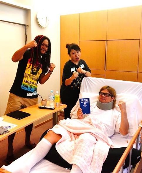 マキシマムザ亮君、ナヲ、ダイスケはん（画像は『maximum the hormone　2018年9月27日付Instagram「ライブ活動休止発表後、水曜日のツダウンタウン“賞レースで優勝した芸人さんのマネージャー電話鳴りっぱなし説”を別角度から立証するかの如く、たくさんのご連絡を頂き、さらに腹ペコ諸君から発信されたたくさんのメッセージもしっかり届いております。」』のスクリーンショット）