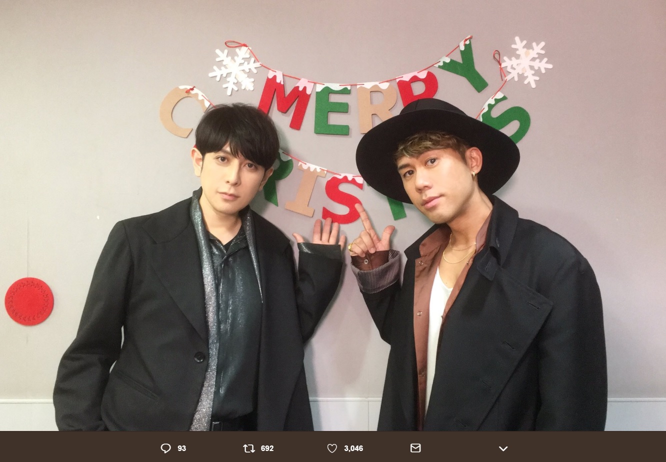 『CDTVスペシャル！クリスマス音楽祭2018』に出演したCHEMISTRY（画像は『CHEMISTRY　2018年12月24日付Twitter「久保田利伸さん、テゴマスのお二人、ISSAさんとのコラボに、CHEMISTRYの二人も大コーフン」』のスクリーンショット）