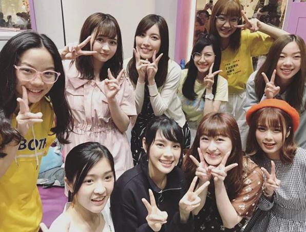 BNK48メンバーと会えた松井珠理奈（画像は『松井珠理奈　2018年12月6日付Instagram「BNKちゃんと」』のスクリーンショット）