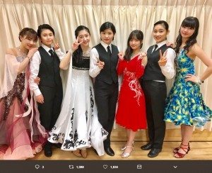 『ハロプロダンス学園』で社交ダンスに挑戦するハロプロメンバー（画像は『ダンスチャンネル　2019年1月15日付Twitter「本日収録 ダンスチャンネルで3月～放送」』のスクリーンショット）