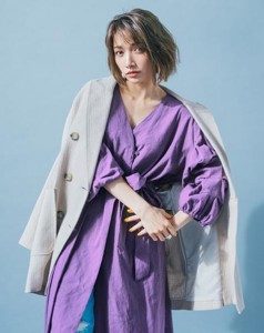 後藤真希が大好きなブランド「JEANASIS」とコラボ（画像は『後藤真希　2019年1月20日付Instagram「MAKI × JEANASIS「後藤真希が着こなす大人ジーナシス」特集LOOKページが上がりました～。」』のスクリーンショット）