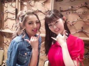 ゆきぽよと渡辺美優紀（画像は『Miyuki Watanabe　2019年3月21日付Instagram「大好きな ＃ゆきぽよ と」』のスクリーンショット）