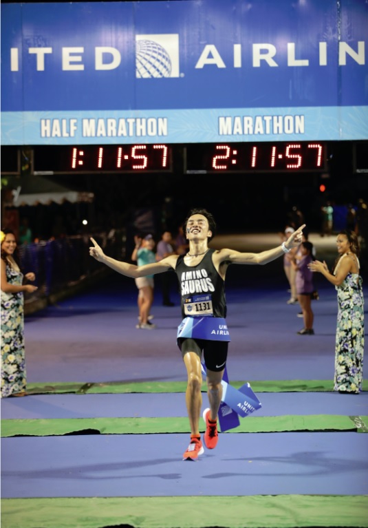 男子ハーフマラソン優勝・長谷部匠さん　（C）ユナイテッド・グアムマラソン