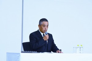 7月22日に都内で会見を開いた吉本・岡本昭彦社長