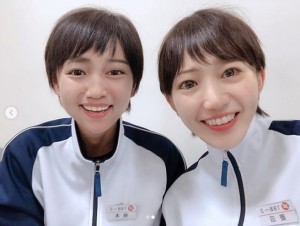 顔交換した大島優子と川口春奈（画像は『川口春奈　2019年6月27日付Instagram「連日絶賛「教場」撮影中です。」』のスクリーンショット）