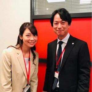 相武紗季と椎名桔平（画像は『椎名桔平　2019年9月24日付Instagram「＃同期の桜＃日テレ10月ドラマ＃人事部＃コンビ＃相武紗季 さんと。」』のスクリーンショット）