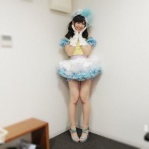 【エンタがビタミン♪】“指原ソロ曲”を歌ったSKE48・佐藤すみれの美脚に反響。「太ももにしか目がいかない」