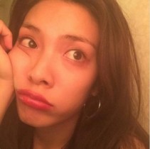 【エンタがビタミン♪】秋元才加の困り顔に“宣伝用コメント”殺到。なぜか彼女のインスタにスパムが多い。