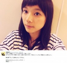 【エンタがビタミン♪】オモコーのヒロイン役、芳根京子の“真琴前髪”が人気。有明先生（城田優）までお揃いに！