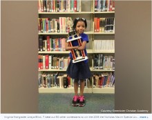 【海外発！Breaking News】両手首から先がない7歳少女、手書きコンテストで受賞（米）