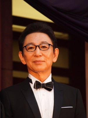 【エンタがビタミン♪】古舘伊知郎、歌舞伎座で深々とお辞儀「大麻騒動の芸能人の心境」