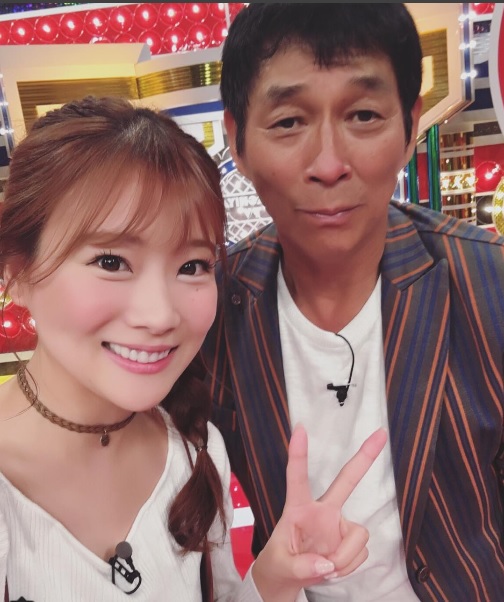 重盛さと美、さんまとの2ショットに「一生感謝しよっ」（出典：https://www.instagram.com/satomi_shigemori）