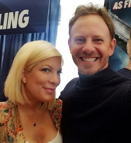 『ビバヒル』元共演者らがシャナンにエール（出典：https://www.instagram.com/torispelling）