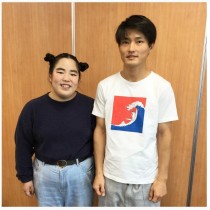 【エンタがビタミン♪】ジャルジャル福徳＆ゆりやん　“関大”ツーショットに「漂うカップル感」